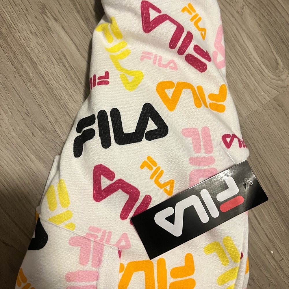 NWT* fila girl hoody - Picture 3 of 4